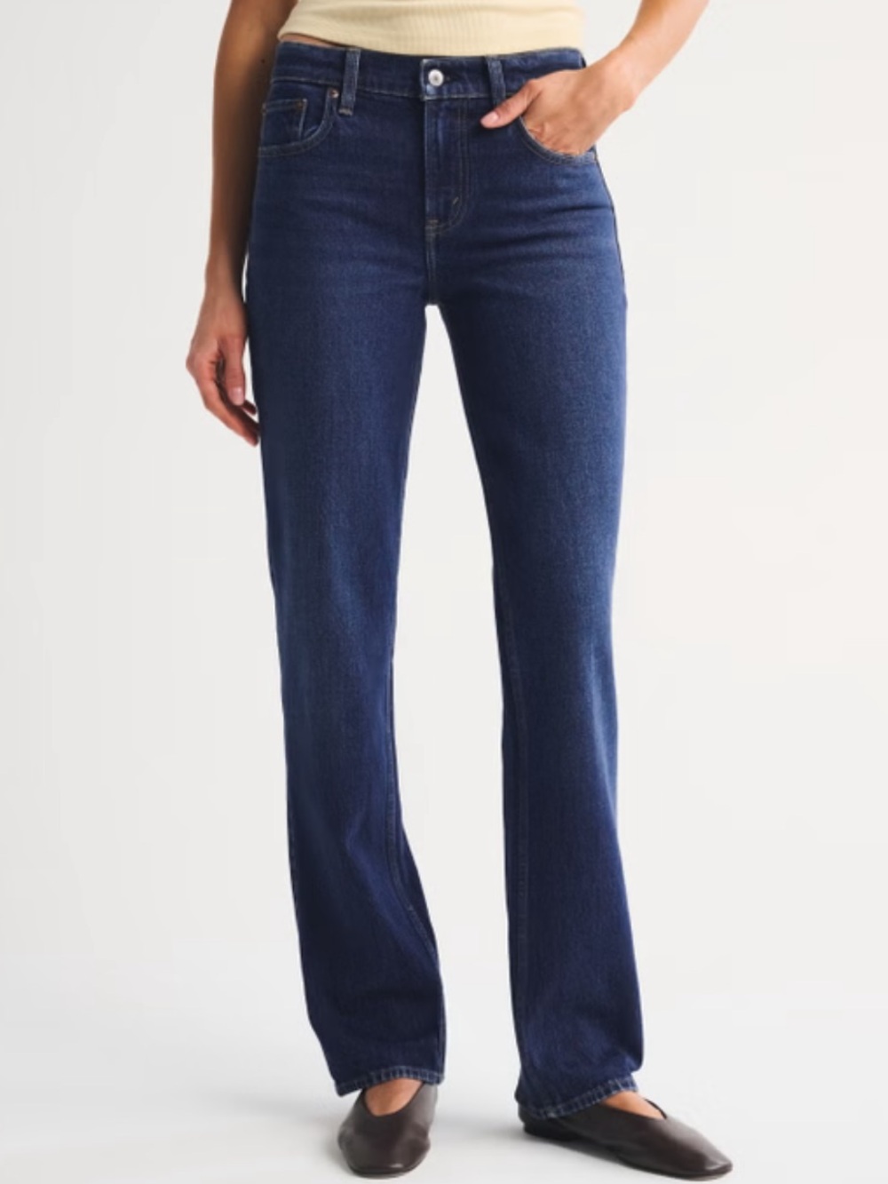 Abercrombie & Fitch The 90s Straight Mid Rise Jeans Women's 27 / 4 Dark Wash